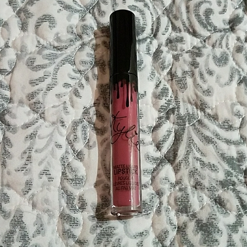 Kylie Liquid Lip Head Over Heels ♡